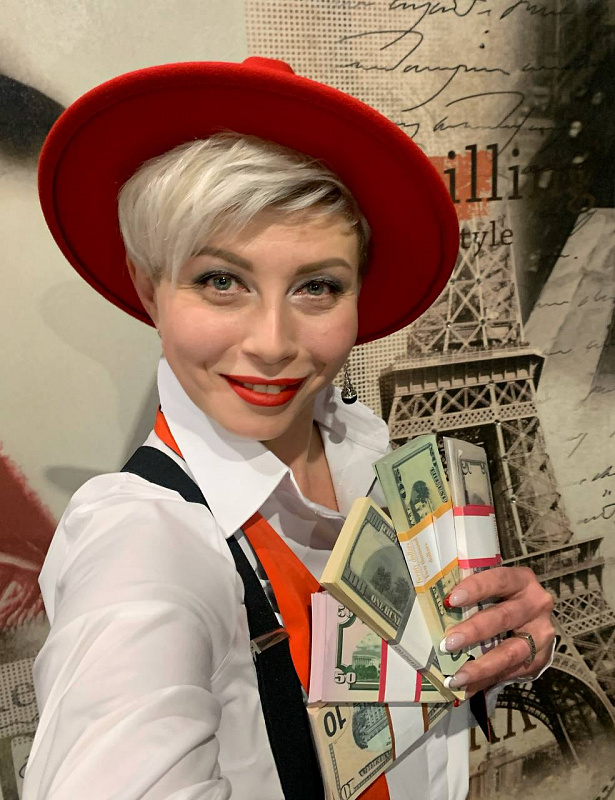 Юлия Долинина